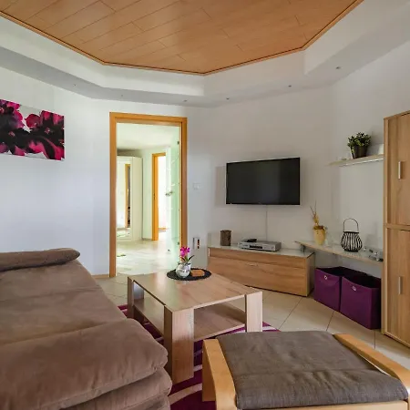 With Fenced Garden In Holiday home Faid